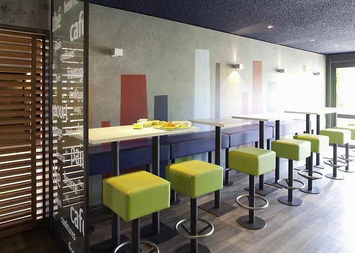 Ibis Budget Hotel 2*