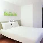 Ibis Budget 타르브