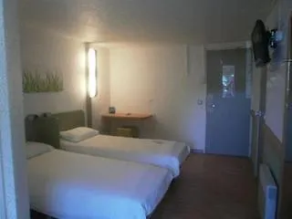 Ibis Budget Hotel 2*