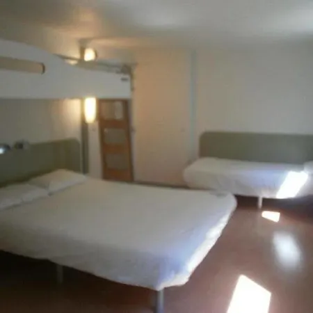 Ibis Budget 2*